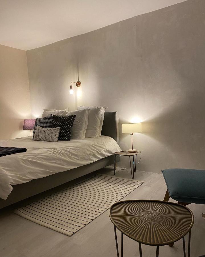 Le Nomade En Provence Bed & Breakfast Bouchet  Dış mekan fotoğraf