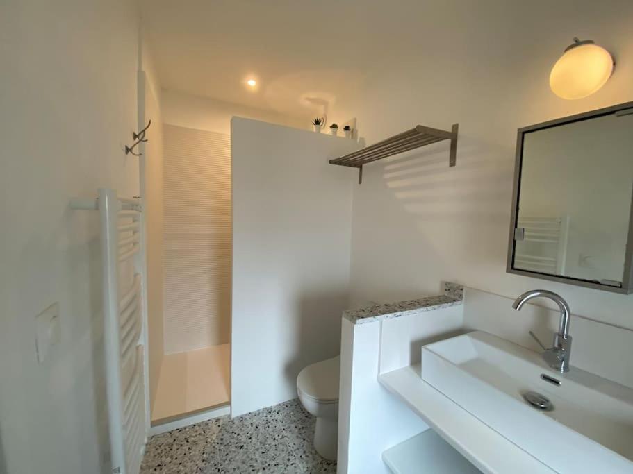 Le Nomade En Provence Bed & Breakfast Bouchet  Dış mekan fotoğraf
