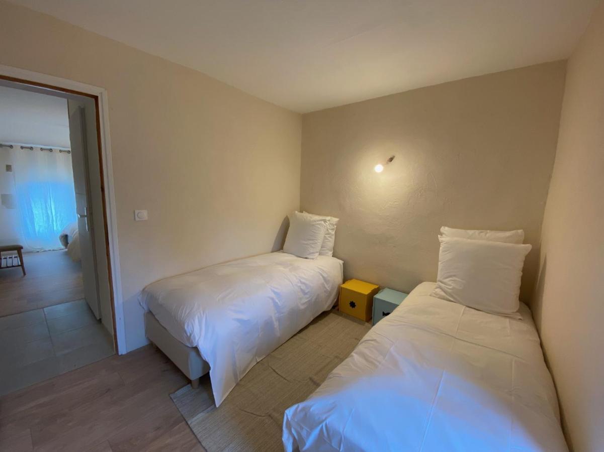 Le Nomade En Provence Bed & Breakfast Bouchet  Dış mekan fotoğraf