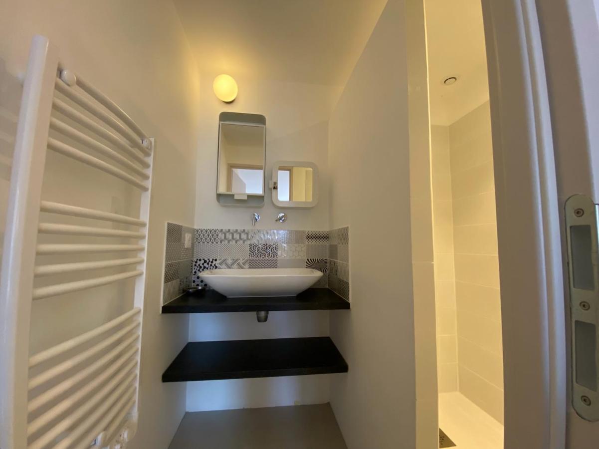Le Nomade En Provence Bed & Breakfast Bouchet  Dış mekan fotoğraf