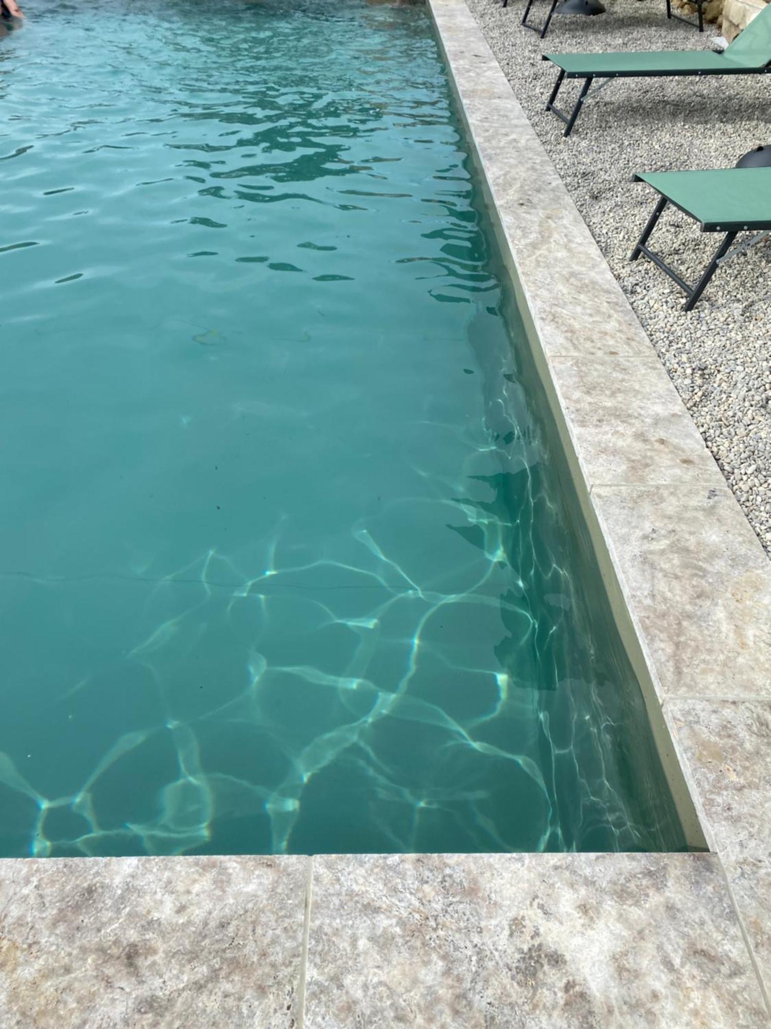 Le Nomade En Provence Bed & Breakfast Bouchet  Dış mekan fotoğraf